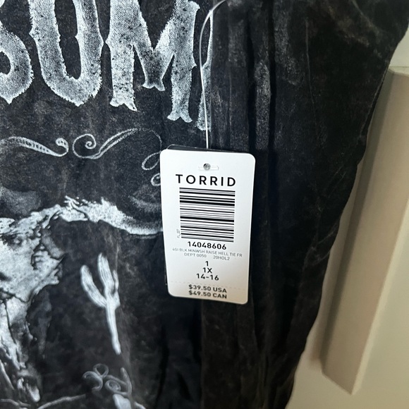 NEW TORRID SUPER SOFT RAISE HELL BLACK MINERAL WASH TIE-FRONT TEE. 1X. NWT - Picture 4 of 6